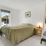 4 Bedroom Front In Sydals *