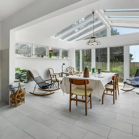 4 Bedroom Front In Sydals Osterby (Sonderjylland)