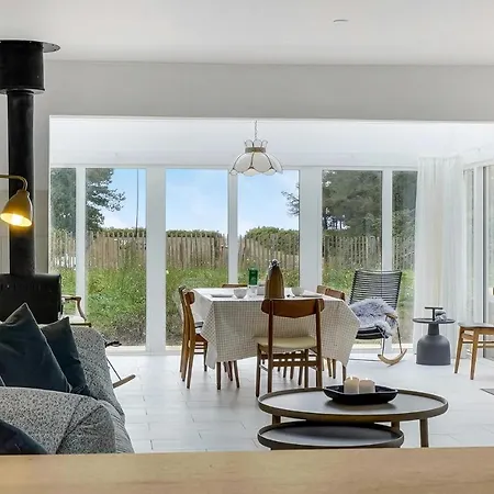 別荘 4 Bedroom Front In Sydals *