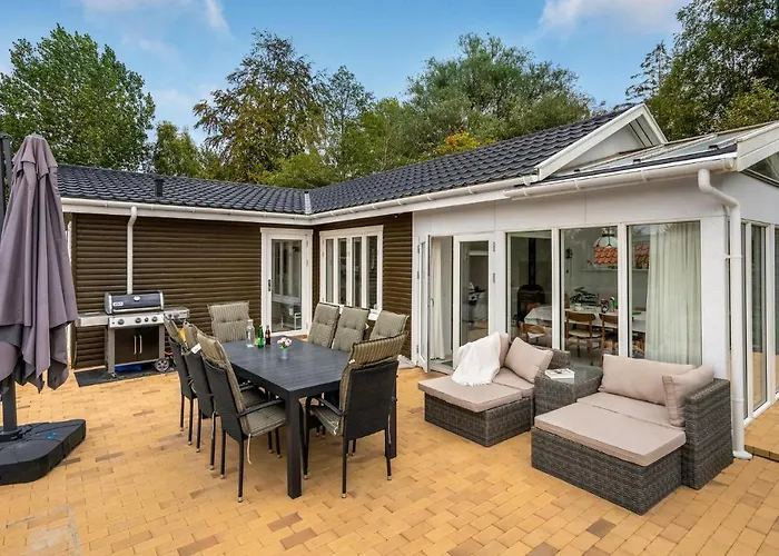 Holiday home 4 Bedroom Front In Sydals *